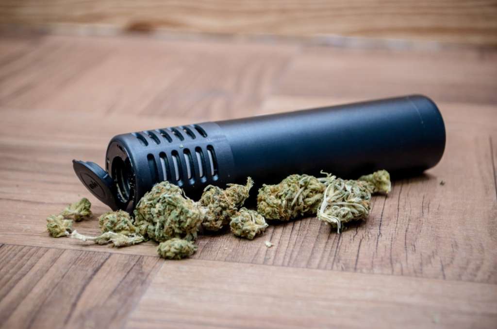 An Arizer Air II vaporizer and dry herb.